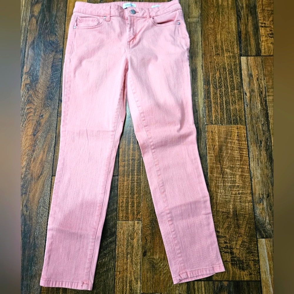 Jessica Simpson Skinny Jeans. Size 8.